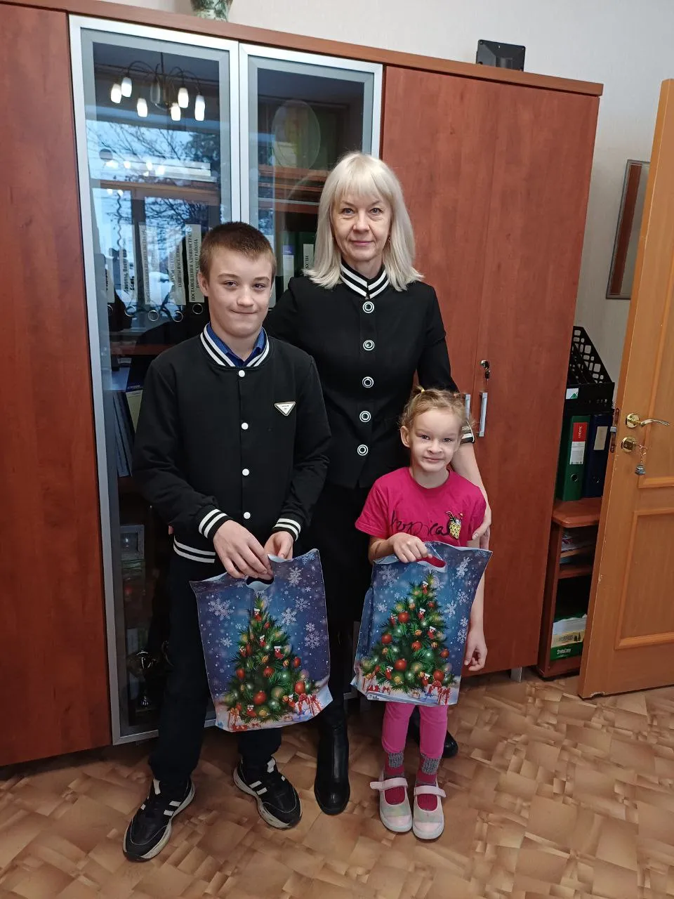 Смотреть фотографию